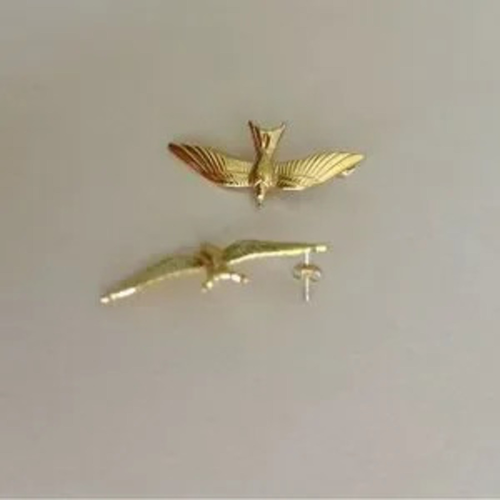 Gold Bird Earrings? N1575